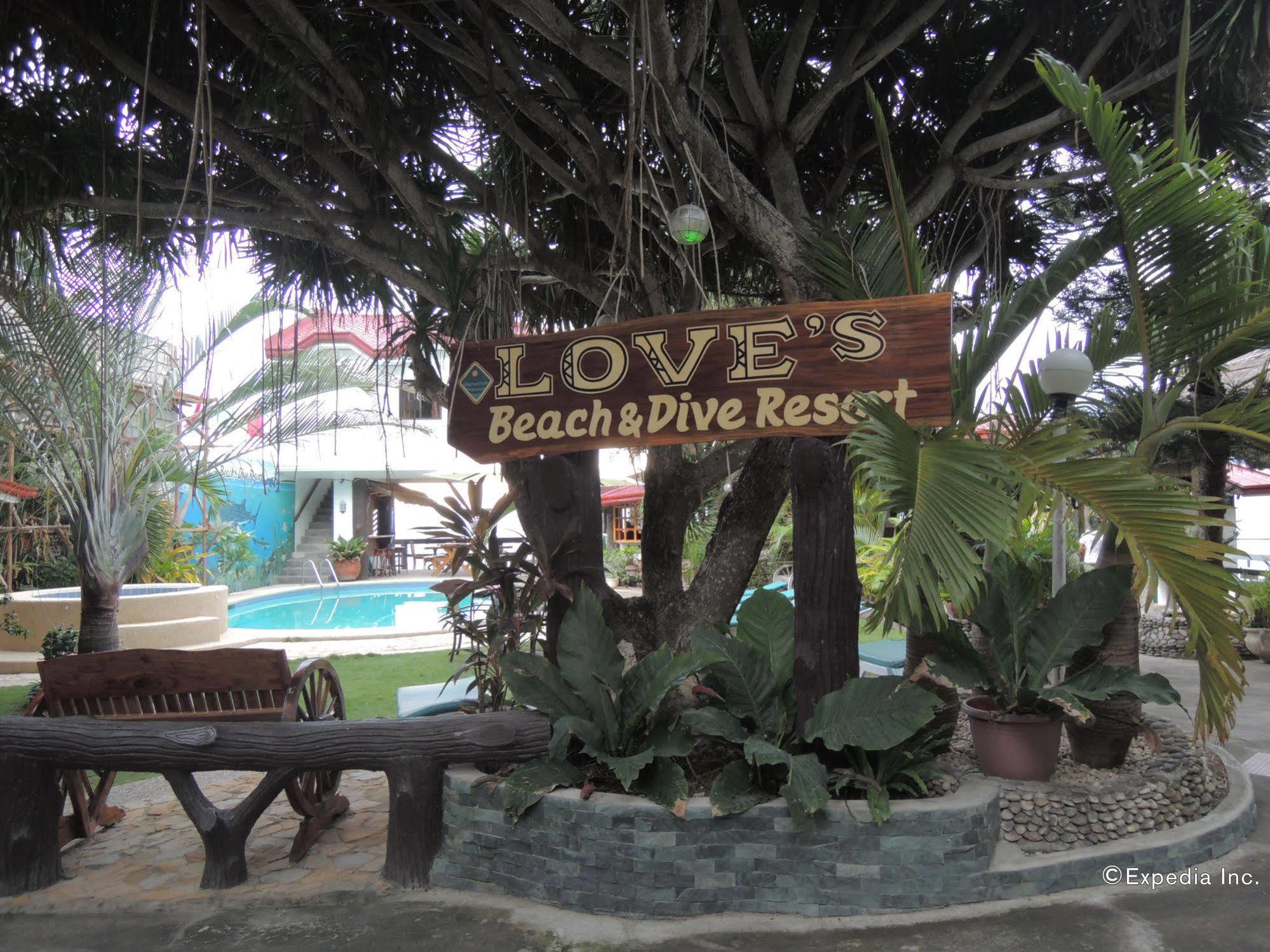 Love'S Beach & Dive Resort 몰볼 외부 사진